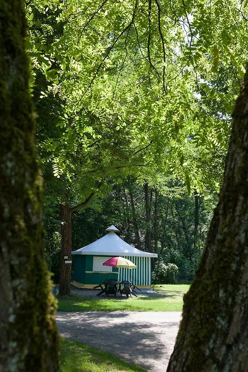 Campsite Le Camping Des 3 Lacs Belmont-Tramonet